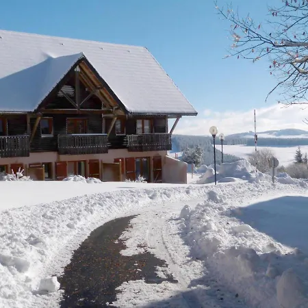 Apartment Le Bois De La Reine-4 By Interhome *