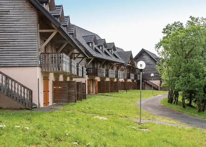 Апартаменты Le Bois De La Reine-4 By Interhome *